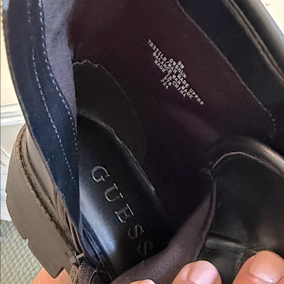 Guess Women's Black Lace-Up Combat Boots sz 9…with Box - Picture 5 of 10